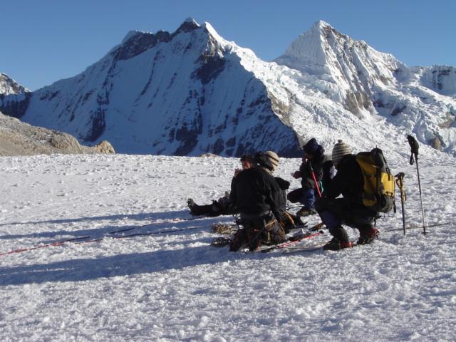 Andes Camping Expeditions artesonraju-mountain-expeditions-08   